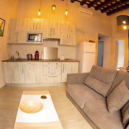 Cdz - Poniente, Intimo Apartamento En El Corazon De Cádiz Exterior photo