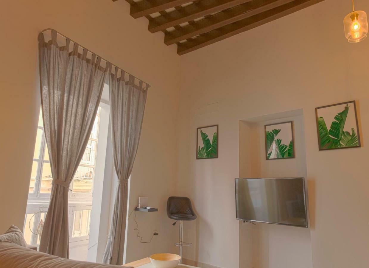 Cdz - Poniente, Intimo Apartamento En El Corazon De Cádiz Exterior photo